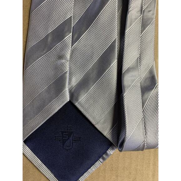 Sean John Silver/Gray Hand Made 100% Imported Silk Men’s Neck Tie Made In China - Picture 3 of 6